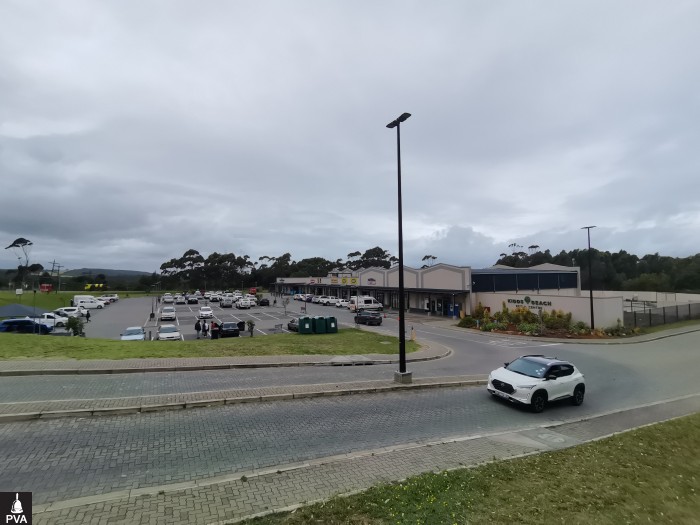 SHOPPING CENTRE.jpg