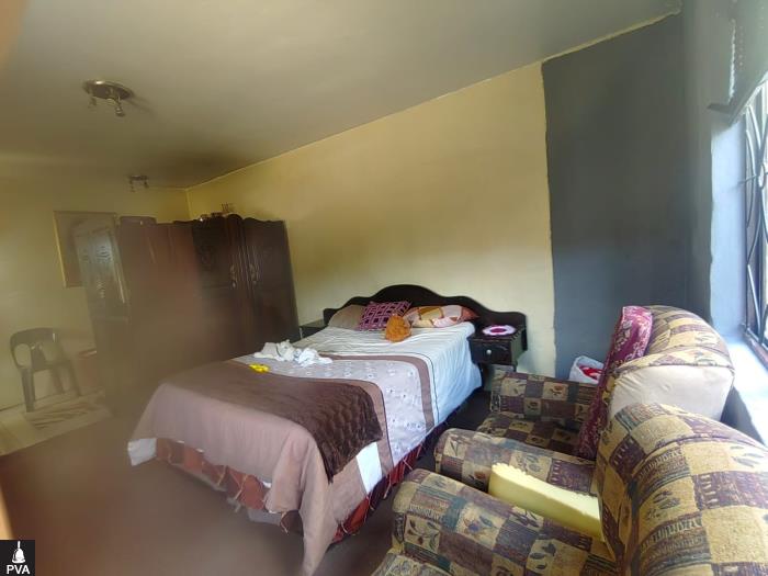 PIC - BEDROOM 1A.jpg