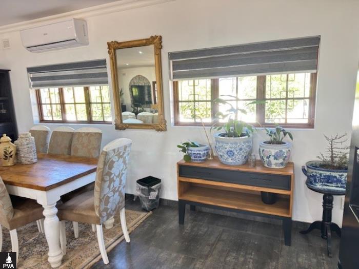 pic 5 dining room.jpg